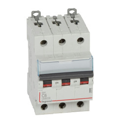 407855 Legrand DX3 - Disjoncteur triphasé 6A 3P C6 6000A/10kA - 400V - Bornes à vis - 3 modules