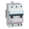406895 Legrand DX3 - Disjoncteur triphasé 32A 3P C32 - 4,5/6kA - 400V - Courbe C - Vis/vis - 3 modules - Peigne HX3