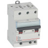 408068 Legrand DX3 - Disjoncteur triphasé 16A 3P D16 - 6/10kA - 400V - Courbe D - Vis/vis - 3 modules - Peigne HX3