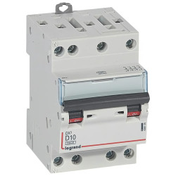 408125 Legrand DX3 - Disjoncteur tétrapolaire 10A 4P D10 - 6/10kA - 400V - Courbe D - Vis/vis - 3 modules - Peigne HX3