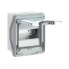 601996 Coffret étanche Legrand 6 modules - Plexo3 - étanchéité IP65 - Pré-découpe pour presse étoupe - Sans bornier de terre