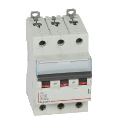 407857 Legrand DX3 - Disjoncteur triphasé 10A 3P C10 6000A/10kA - 400V - Bornes à vis - 3 modules