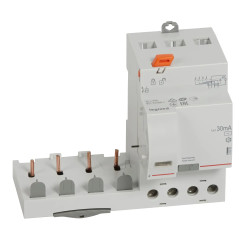 410499 - Bloc différentiel Legrand4P 40A 30mA - Type AC - 3M - Vis/vis - adaptable sur disjoncteur DX3 4P