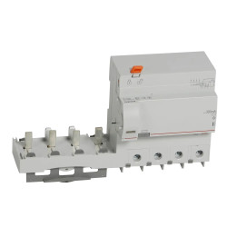 410628 - Bloc différentiel Legrand4P 125A 300mA - Type AC - 6M - Vis/vis - adaptable sur disj. DX3 4P 1,5 modules/pôle